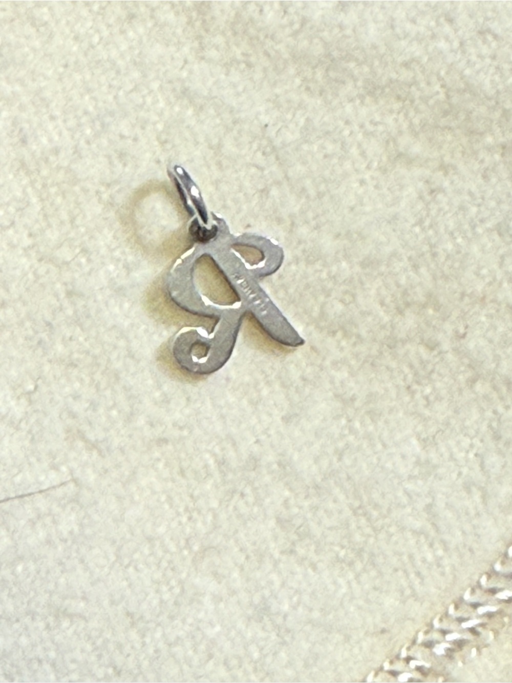 James Avery Script Charm - R - Picture 4 of 6